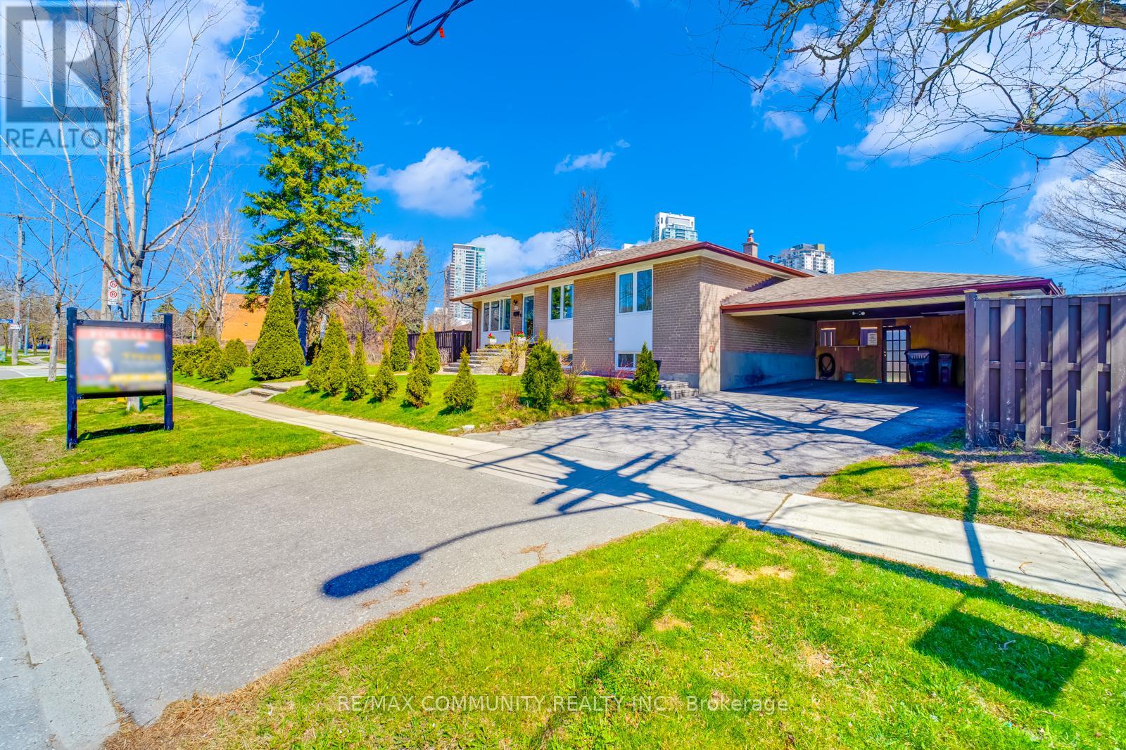 103 PACKARD BOULEVARD|Toronto (Bendale), Ontario M1P4K7