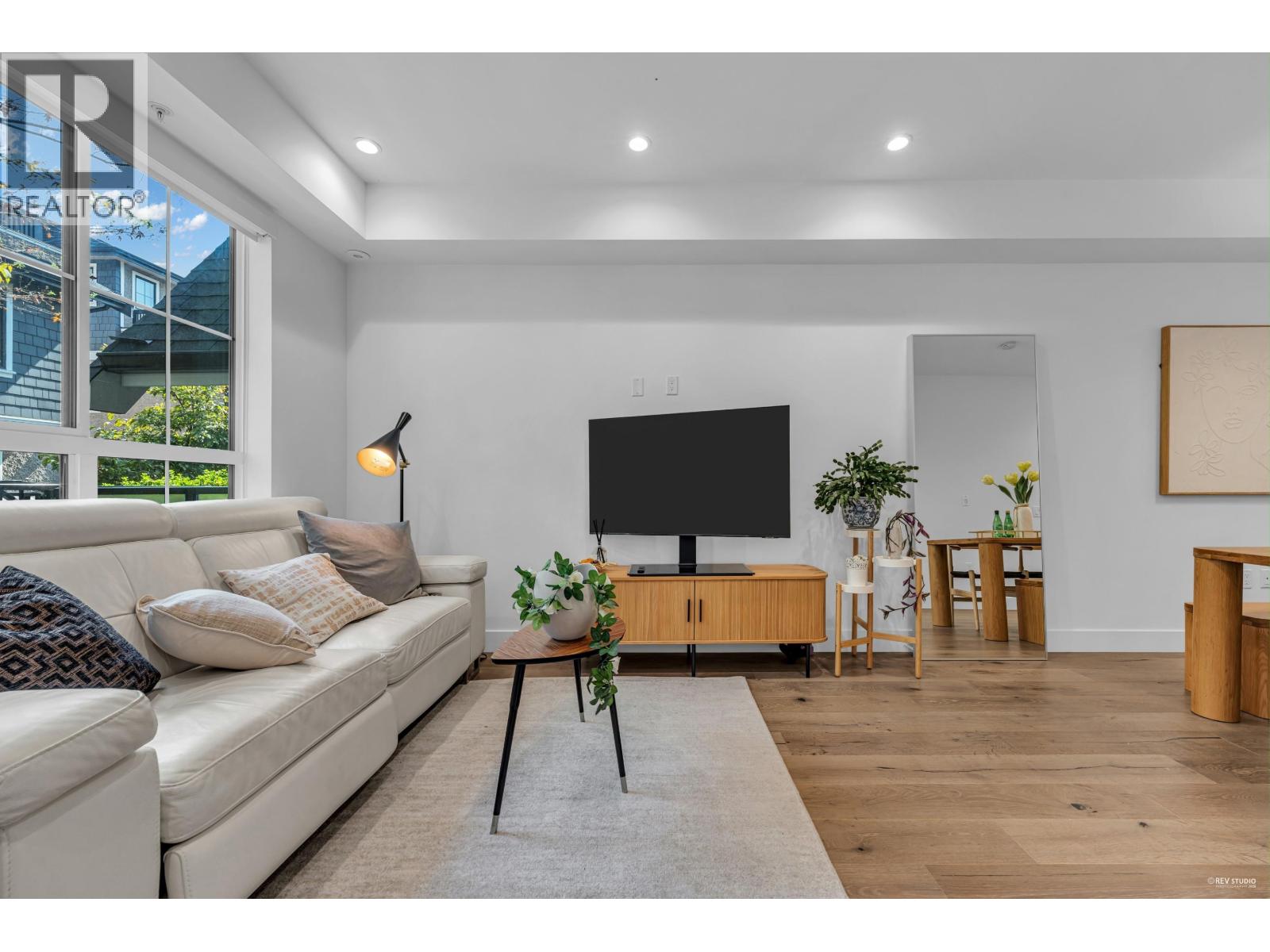 8117 SHAUGHNESSY STREET|Vancouver, British Columbia V6P3X9