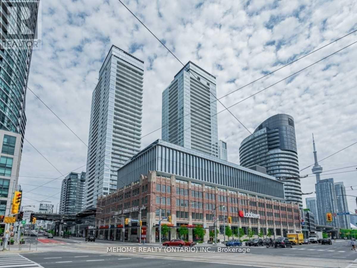 3706 - 17 BATHURST STREET|Toronto (Waterfront Communities), Ontario M5V0N1