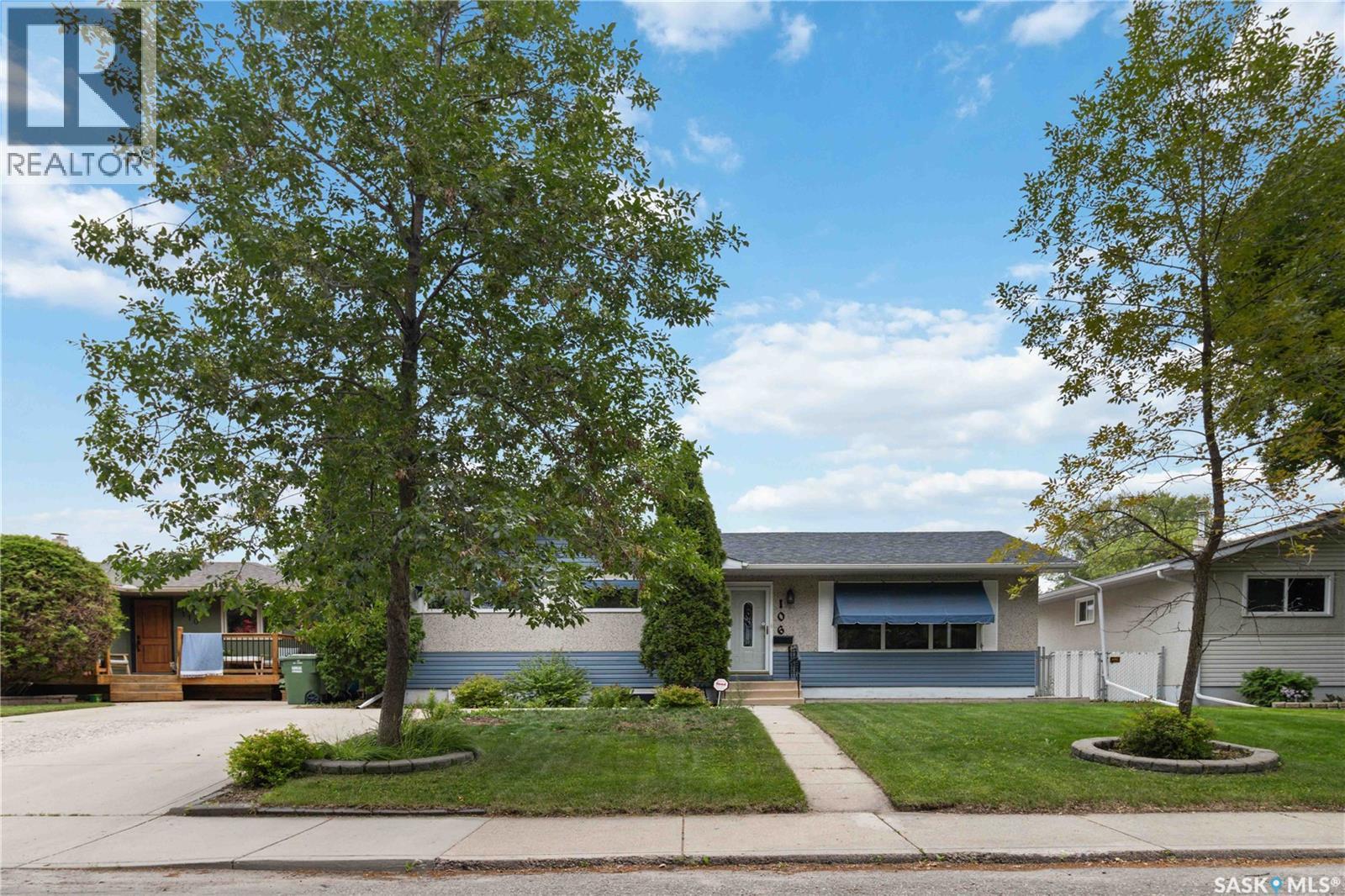 106 Phillips CRESCENT|Saskatoon, Saskatchewan S7H3N1