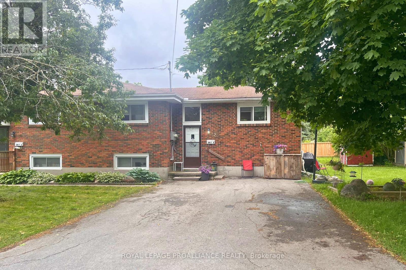 Property image for B - 20 MUNRO AVENUE|Belleville (Belleville Ward), Ontario K8N1K1