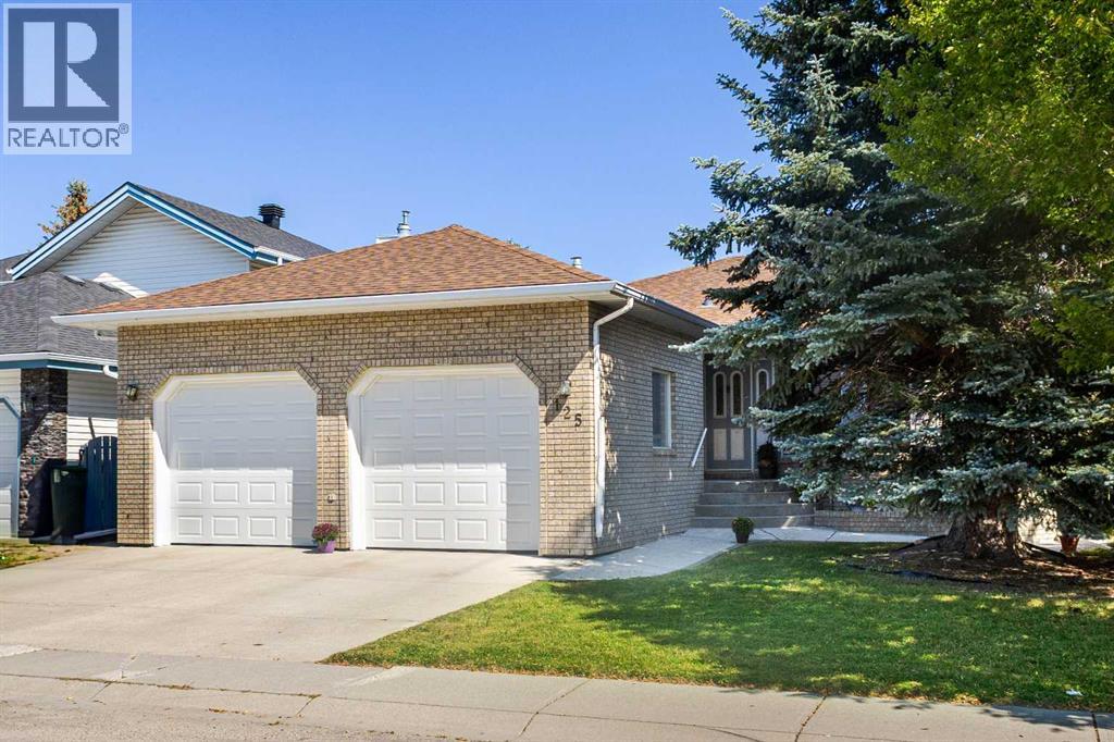 125 Edgebrook Road NW|Calgary, Alberta T3A4N3