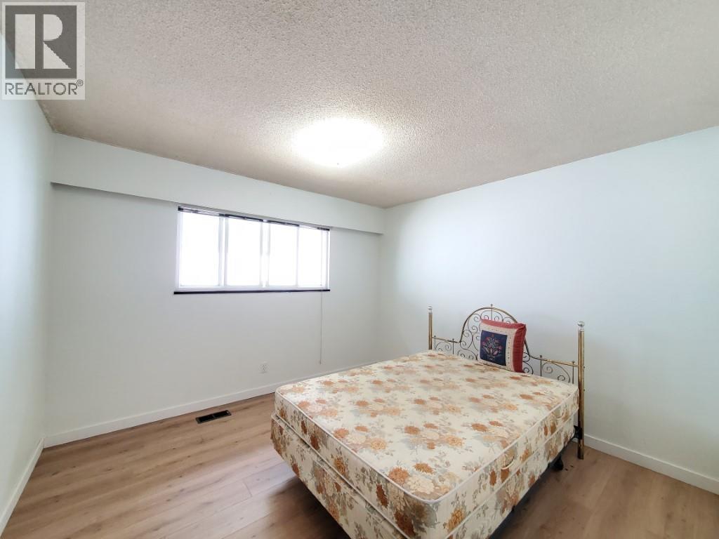 35XX E 29TH AVENUE|Vancouver, British Columbia V5R1X1