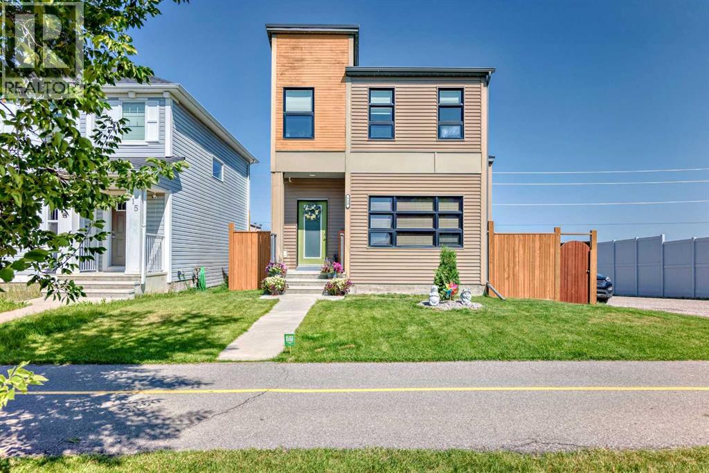 519 Copperpond Boulevard SE|Calgary, Alberta T2Z0Z5