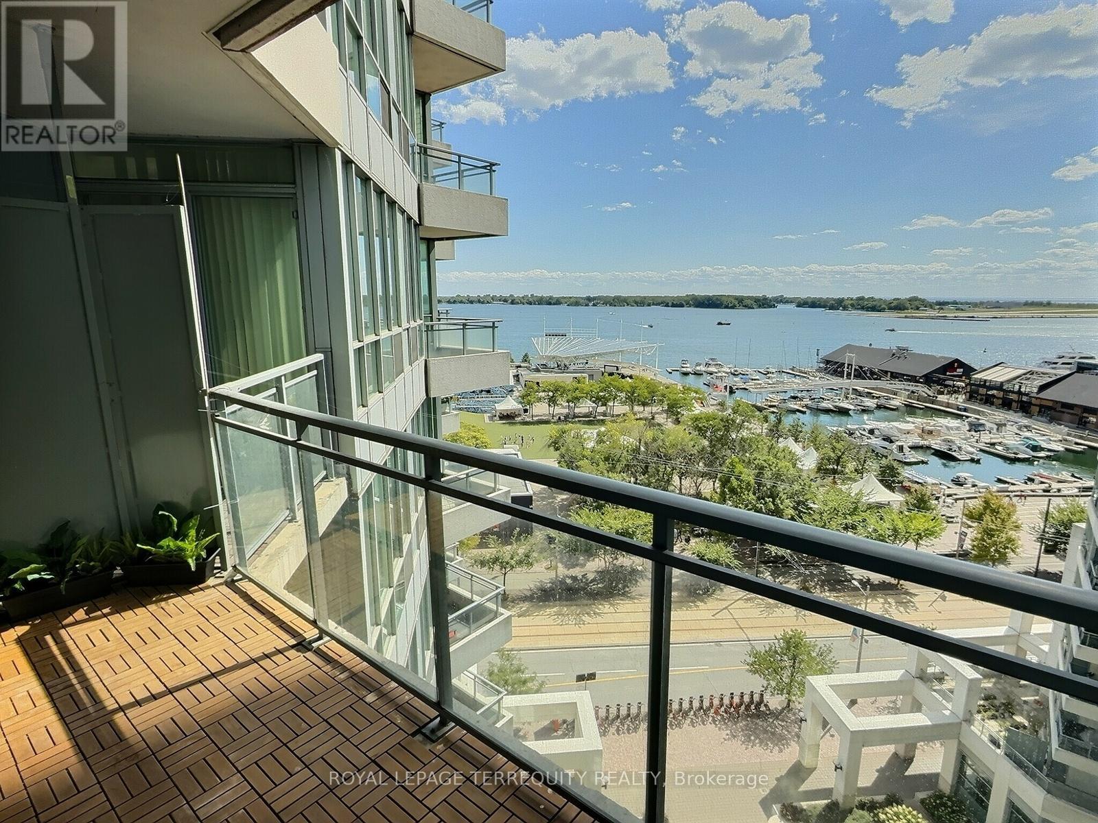 Property image for 1112 - 228 QUEENS QUAY W|Toronto (Waterfront Communities), Ontario M5J2X1