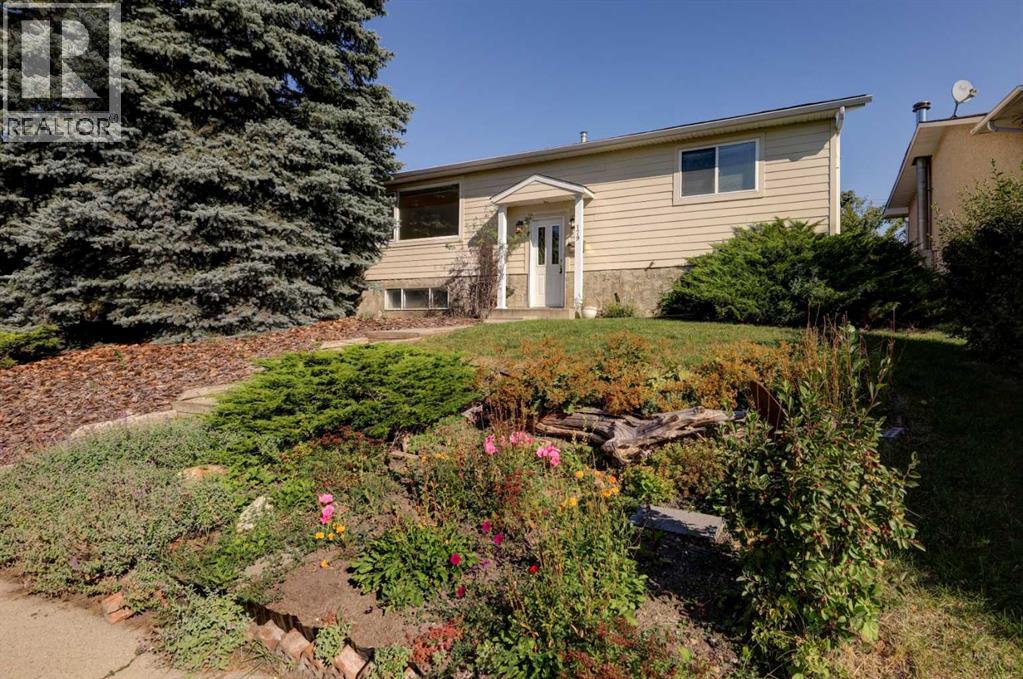 179 Huntchester Crescent NE|Calgary, Alberta T2K5G1
