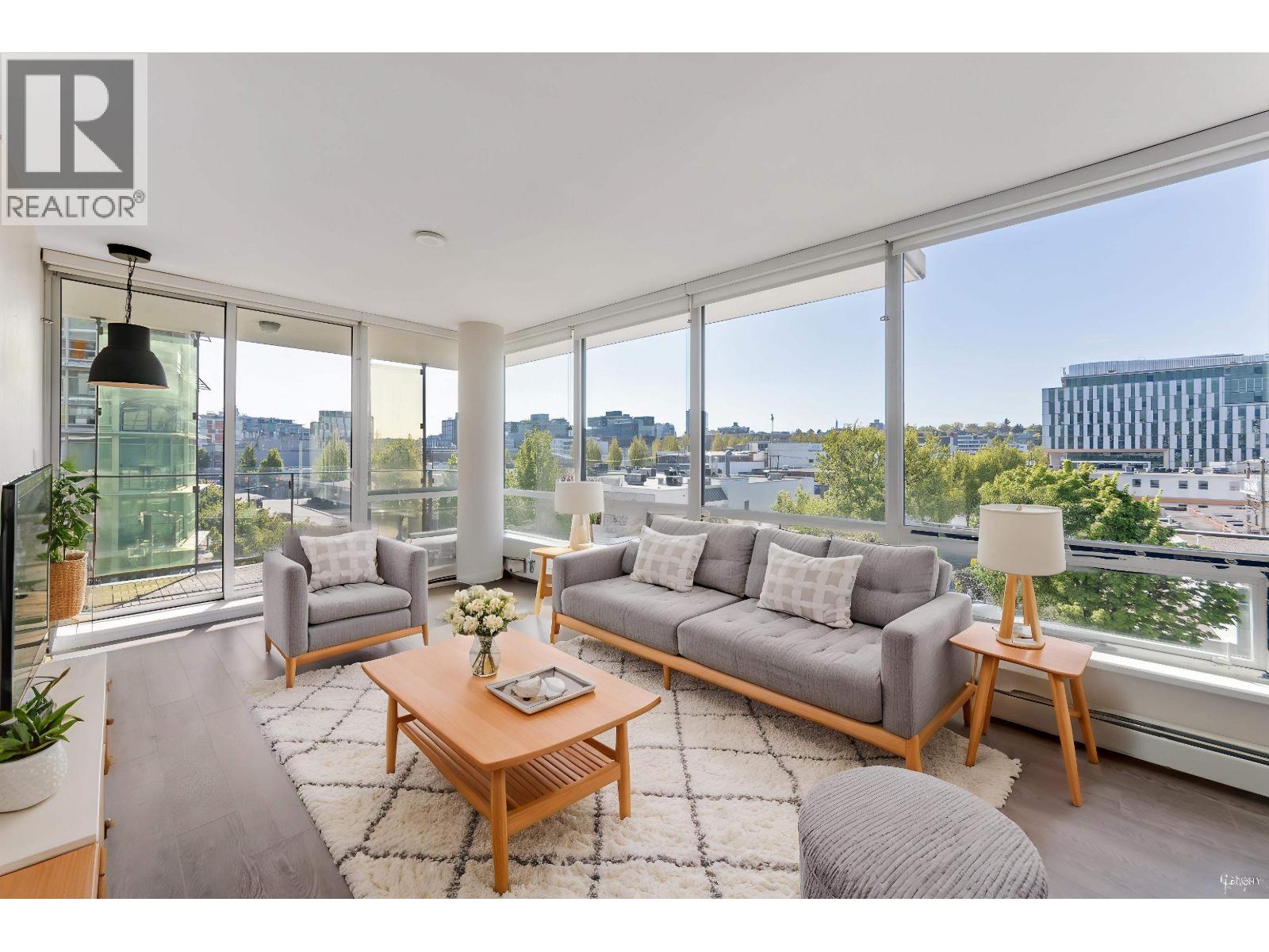 602 1783 MANITOBA STREET|Vancouver, British Columbia V5Y0K1