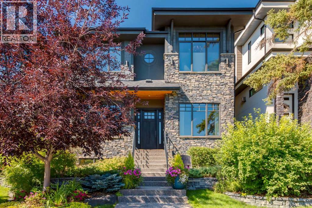 4211 17 Street SW|Calgary, Alberta T2T4P7