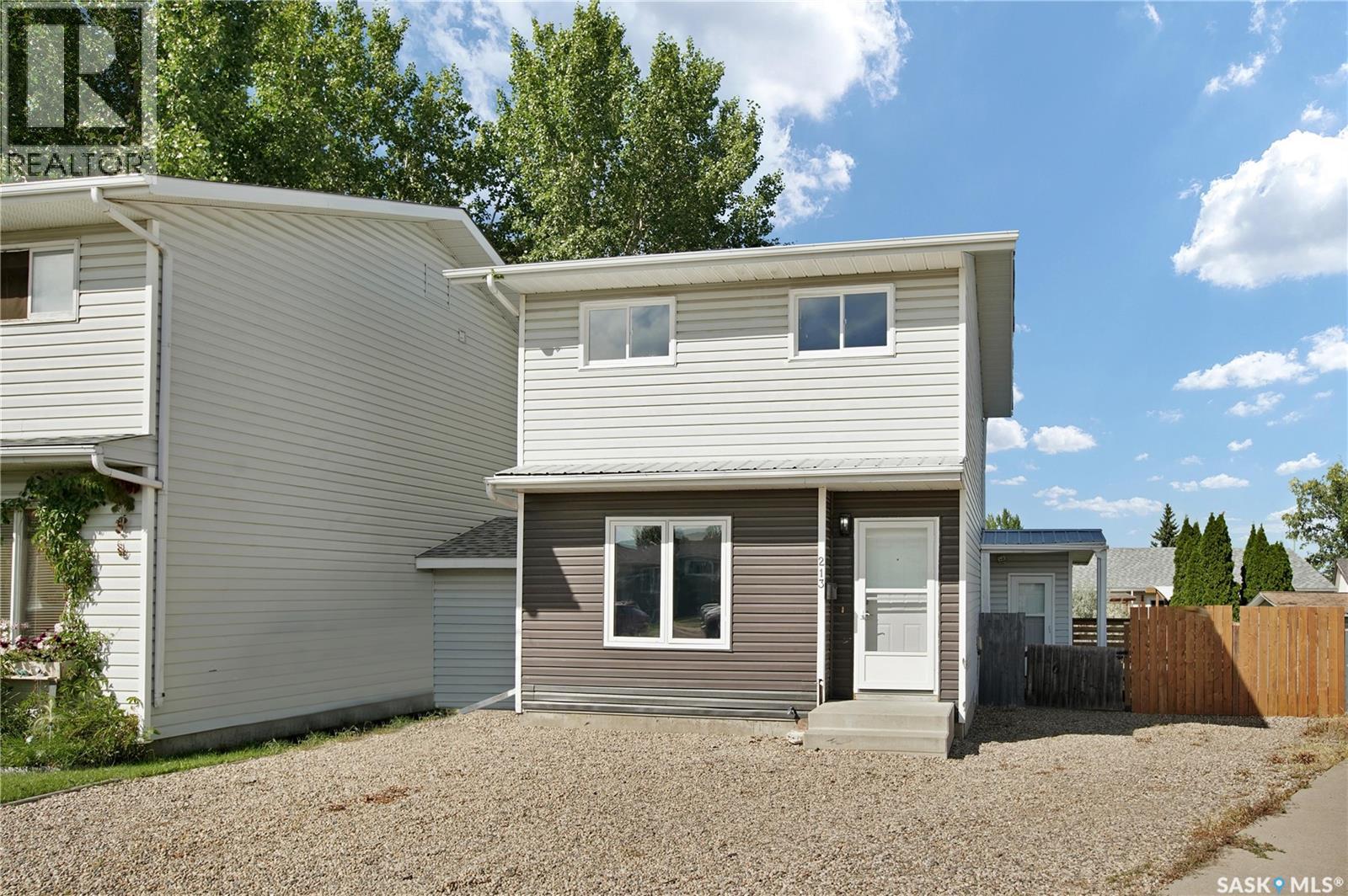 Property image for 213 Bowman COURT|Saskatoon, Saskatchewan S7L6P6