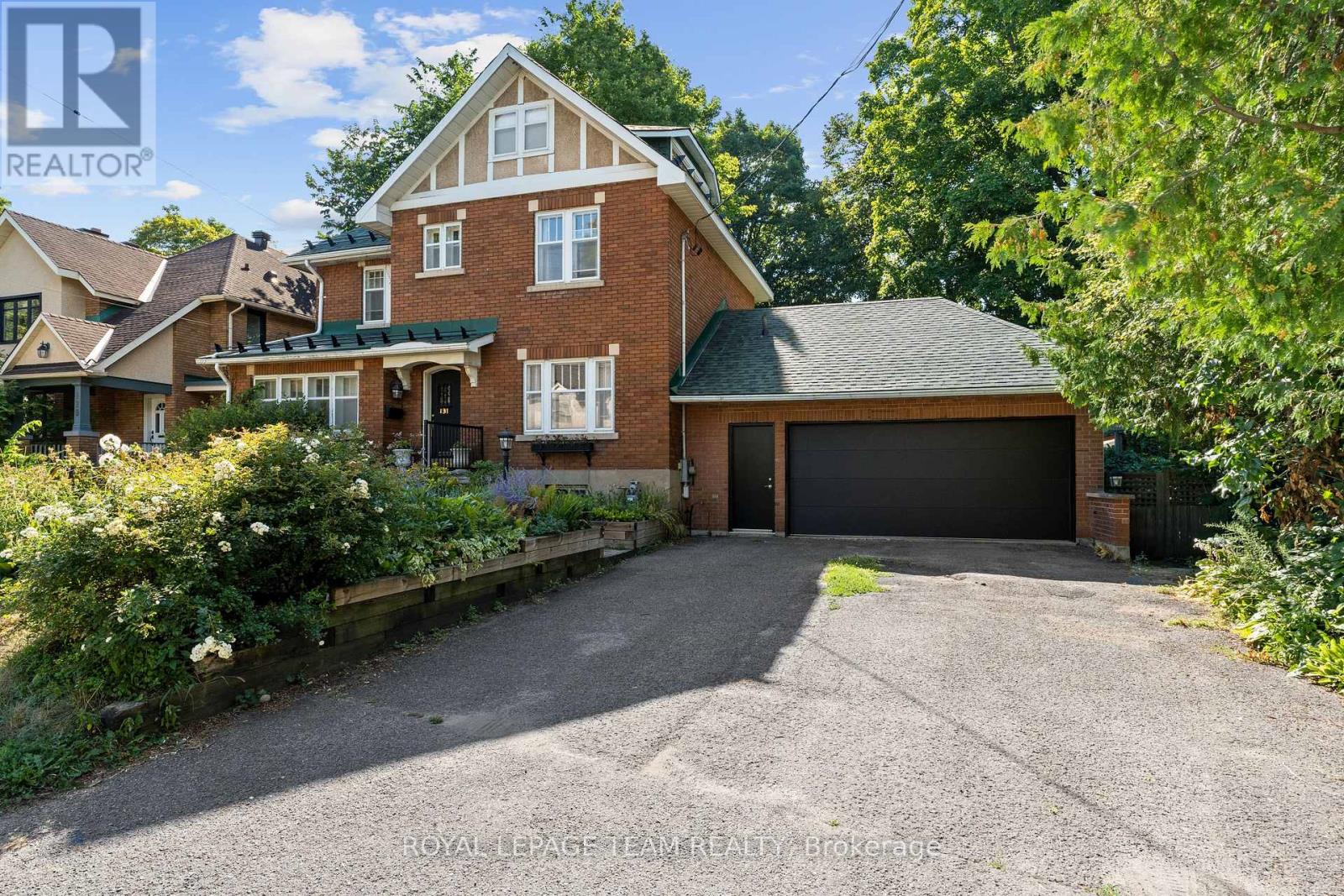 Property image for 131 ACACIA AVENUE|Ottawa, Ontario K1M0R2