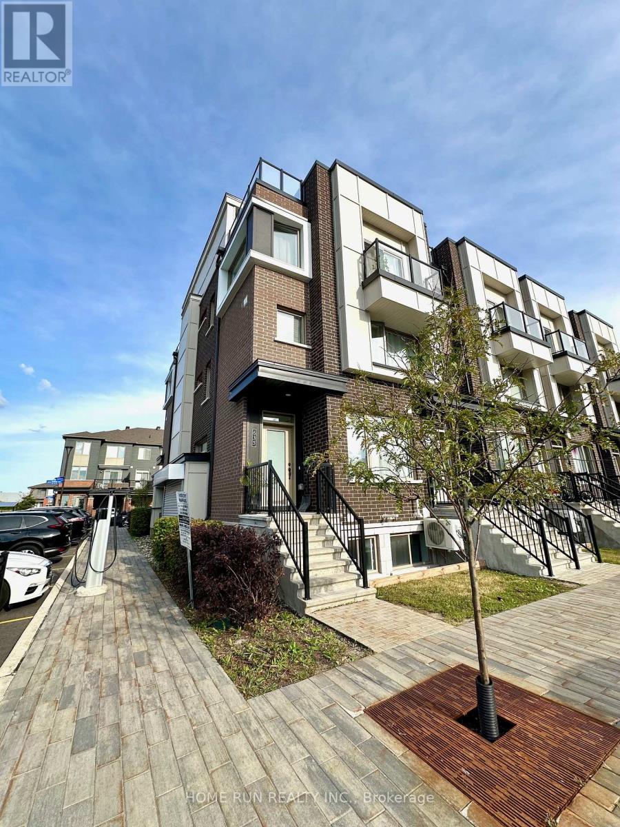 Property image for 73 - 635 MAKWA PRIVATE|Ottawa, Ontario K1K5A3