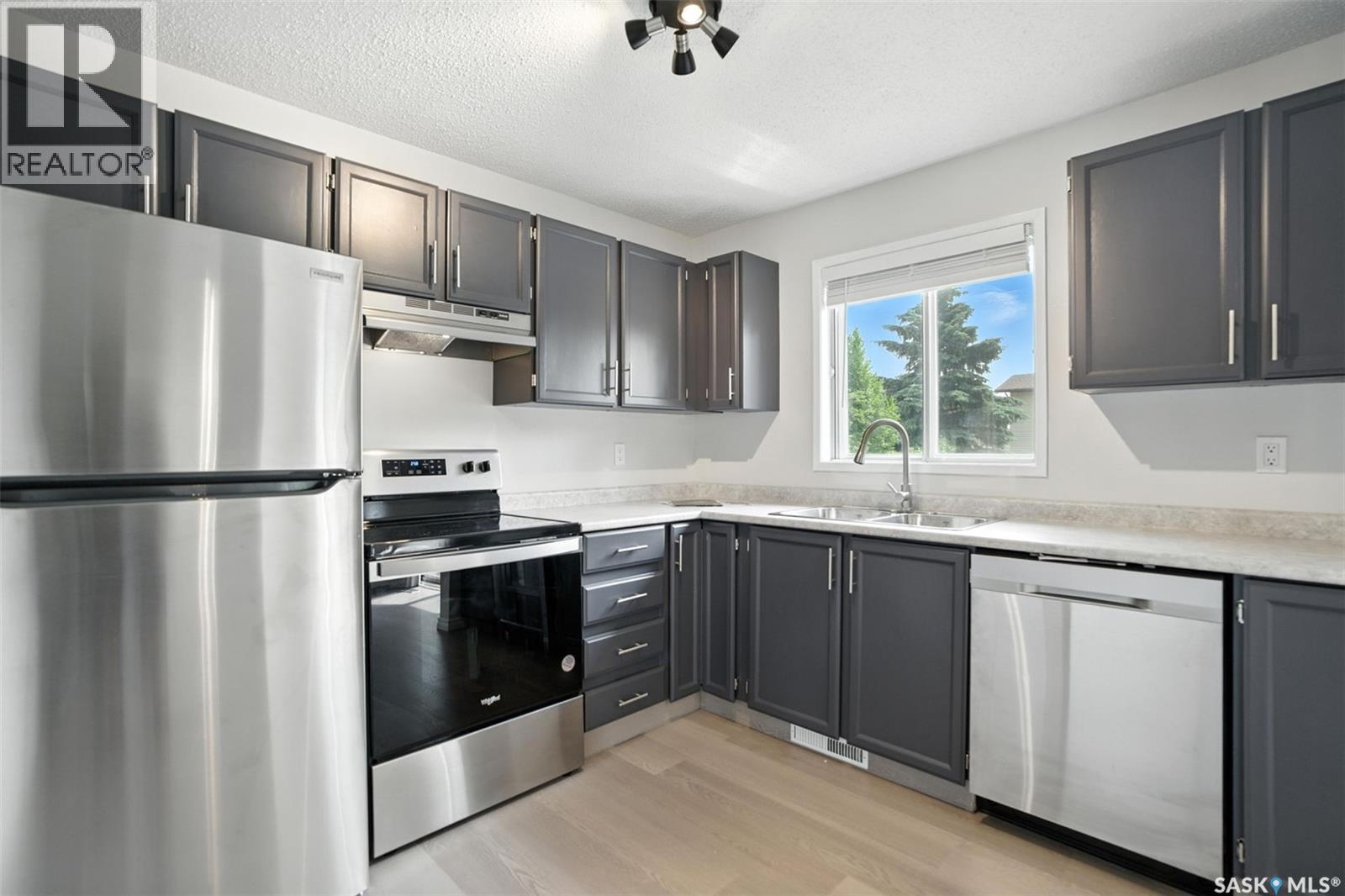 Property image for 238 Stillwater DRIVE|Saskatoon, Saskatchewan S7J4K3