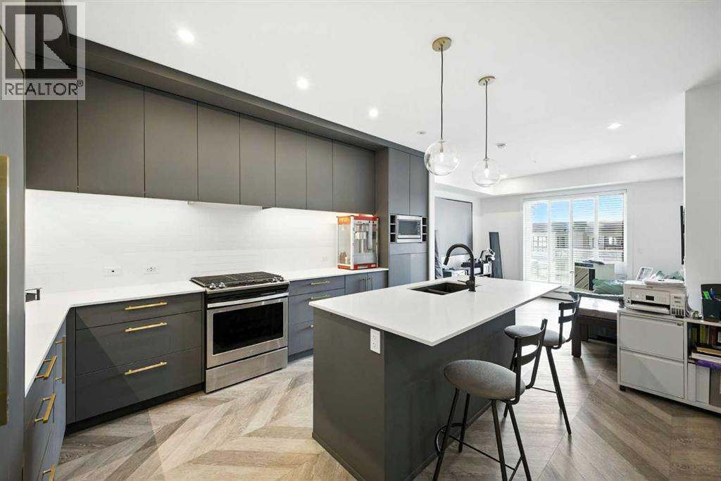 419, 4275 Norford Avenue NW|Calgary, Alberta T3B6M2