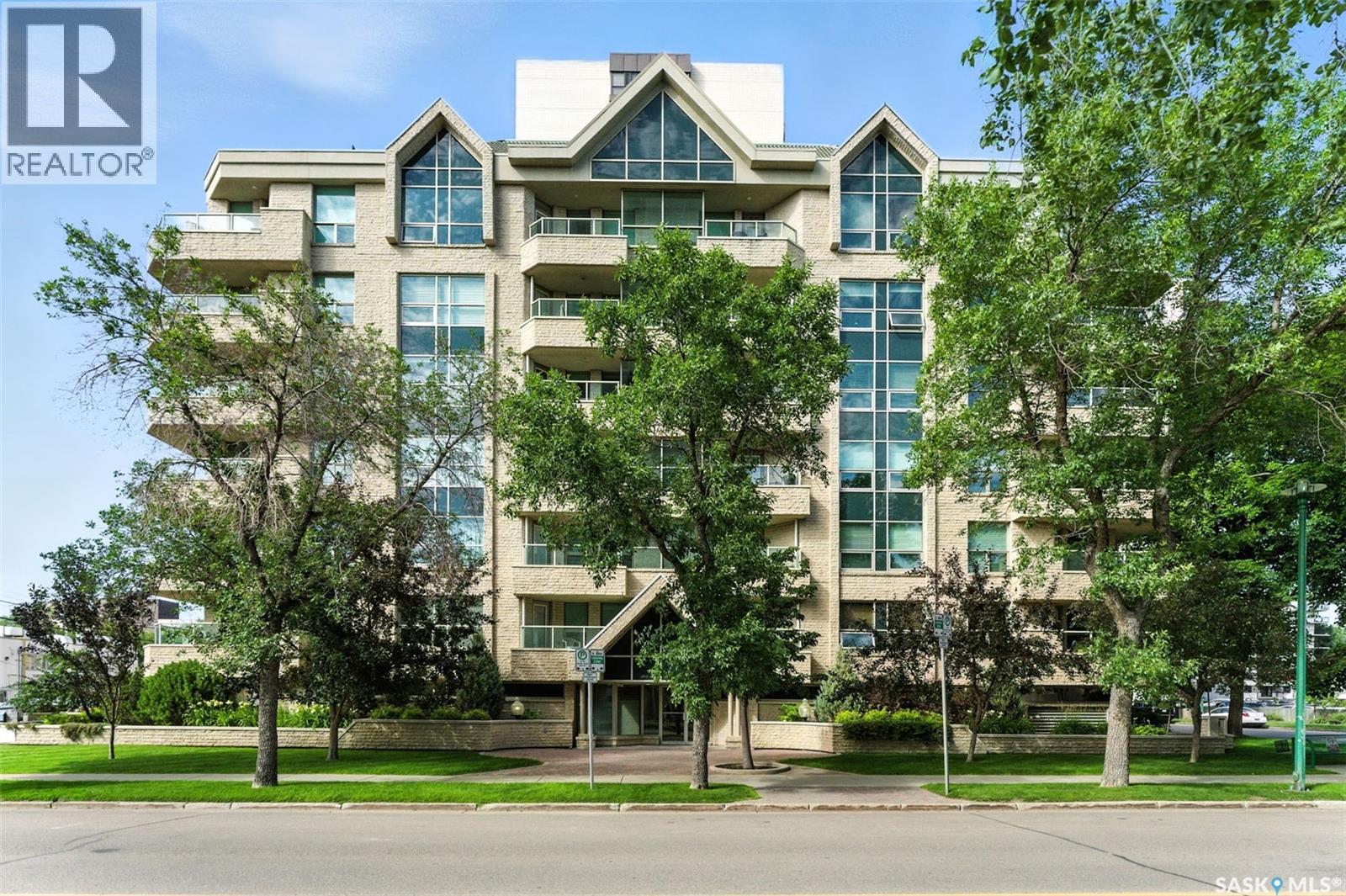 401 303 5th AVENUE N|Saskatoon, Saskatchewan S7K2P6