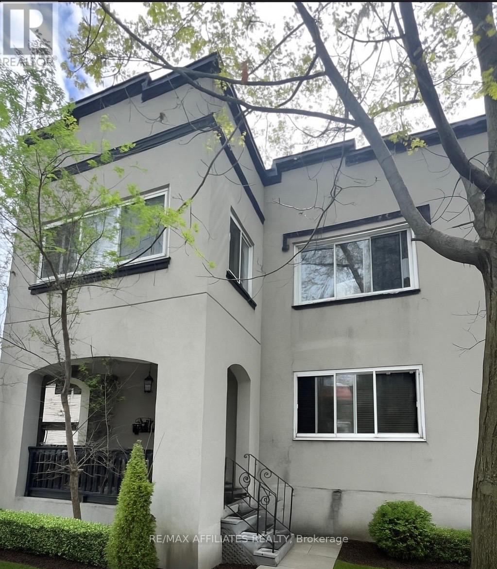 Property image for 2 - 320 LAURIER AVENUE E|Ottawa, Ontario K1N6P6