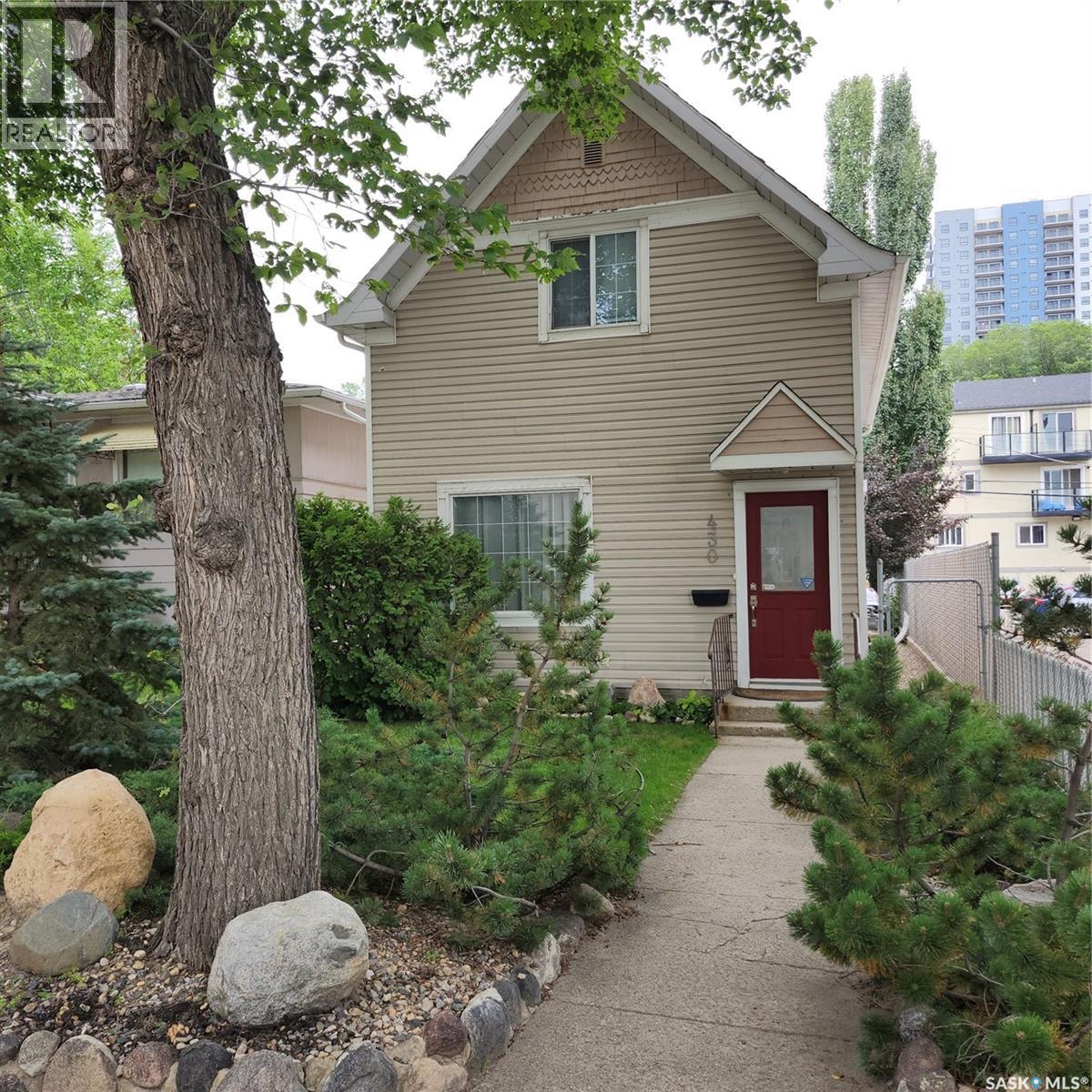 430 3rd AVENUE N|Saskatoon, Saskatchewan S7K2J3