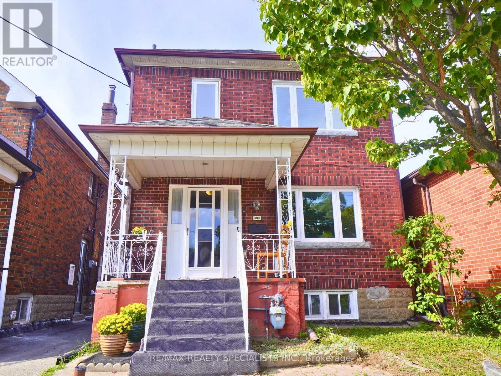 Property image for 28 BOWIE AVENUE|Toronto (Briar Hill-Belgravia), Ontario M6E2P1