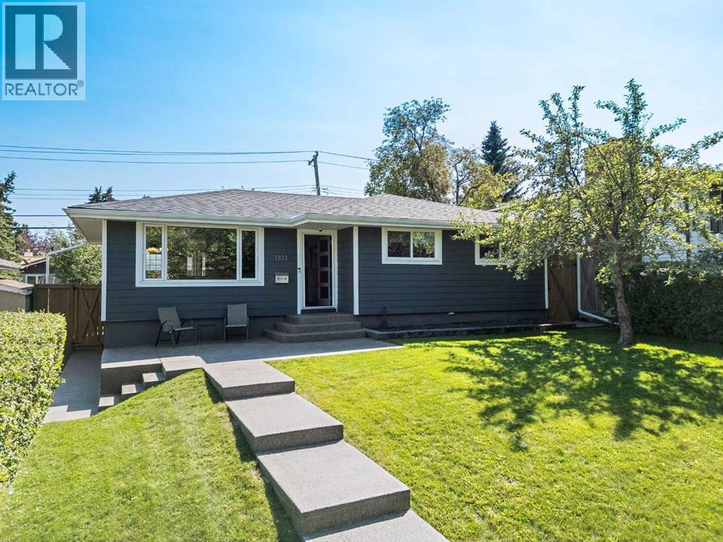 1303 48 Avenue NW|Calgary, Alberta T2K0J6