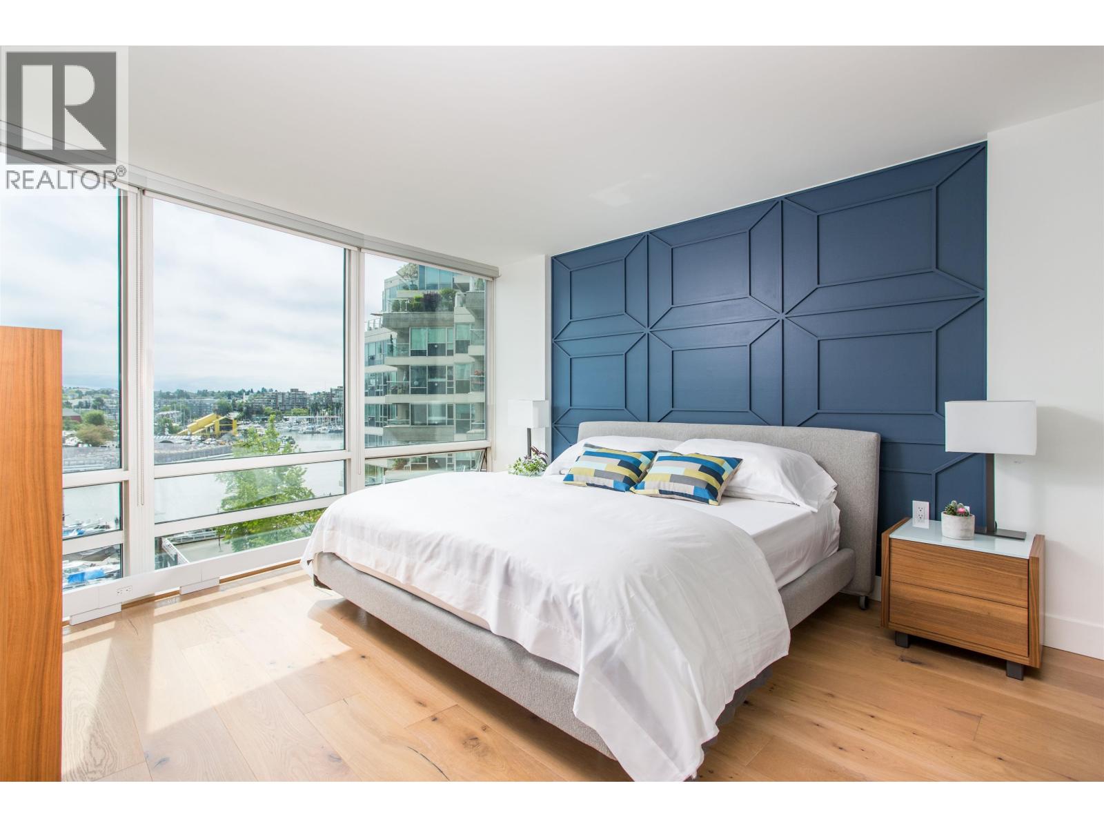 602 1501 HOWE STREET|Vancouver, British Columbia V6Z4P8