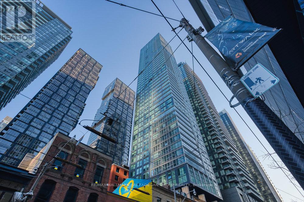 1408 - 327 KING STREET W|Toronto (Waterfront Communities), Ontario M5V0W7