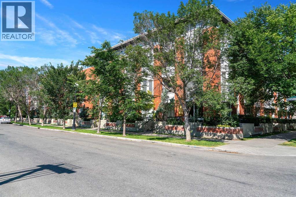 301, 880 Centre Avenue NE|Calgary, Alberta T2E9C3
