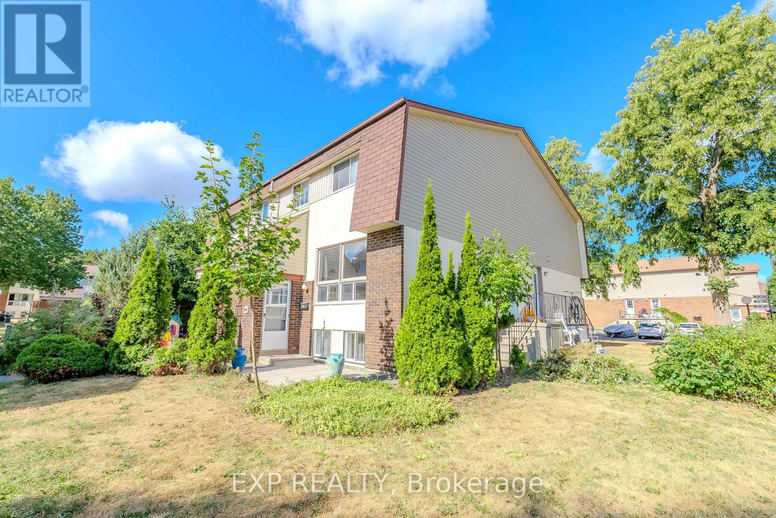 #C - 37 FORESTER CRESCENT|Ottawa, Ontario K2H8Y3