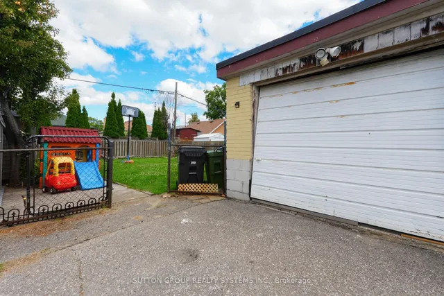 Additional image 25 of 30 Silvercrest Ave