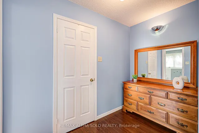 Additional image 37 of 360 Goldhawk Tr