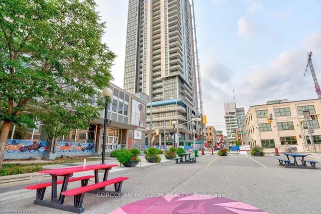 Additional image 18 of 60 Charles St Unit 1409A