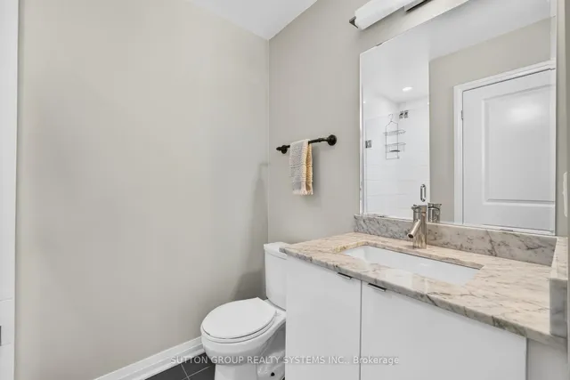 Additional image 29 of 60 Annie Craig Dr Unit 815