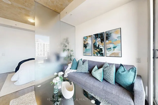 Additional image 13 of 629 King St Unit #1316