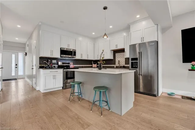 Additional image 37 of 119 Waterloo St