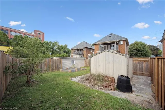 Additional image 36 of 123 Strange St