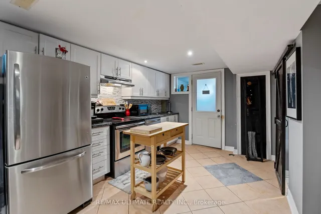 Additional image 41 of 23 Seneca Ave