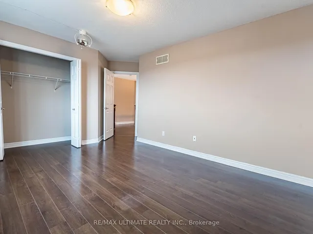 Additional image 26 of 621 Thomas Slee Dr