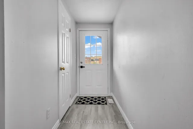 Additional image 4 of 244 Activa Ave