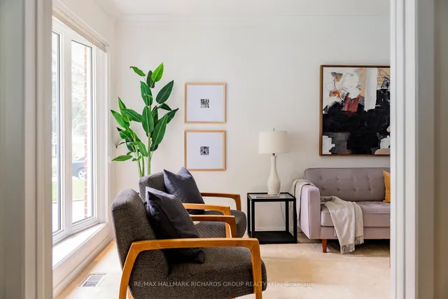 Additional image 3 of 30 Skyview Cres