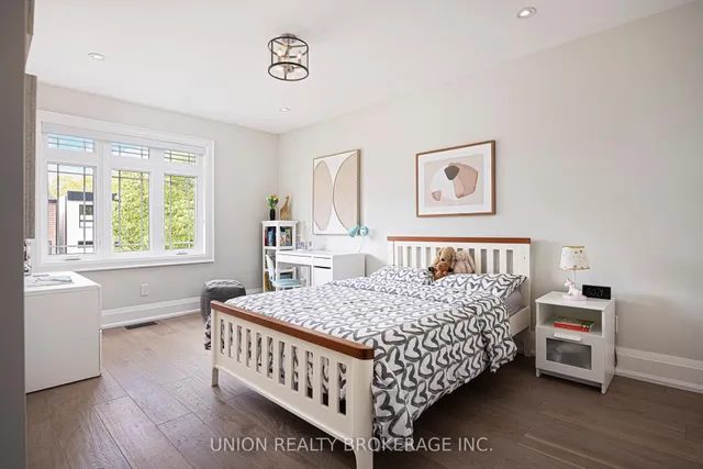 Additional image 19 of 33 Hunt Club Dr