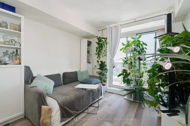 Additional image 18 of 3520 Danforth Ave Unit 609