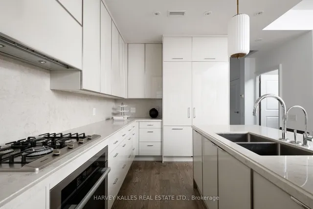 Additional image 8 of 127 Pears Ave