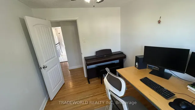 Additional image 21 of 5 Woodfern Dr