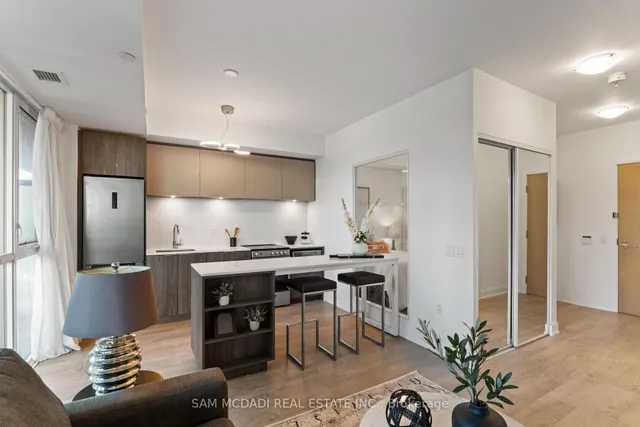 Additional image 20 of 65 Annie Craig Dr Unit 1405