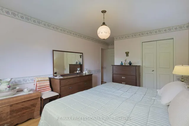 Additional image 19 of 15 Raintree Path