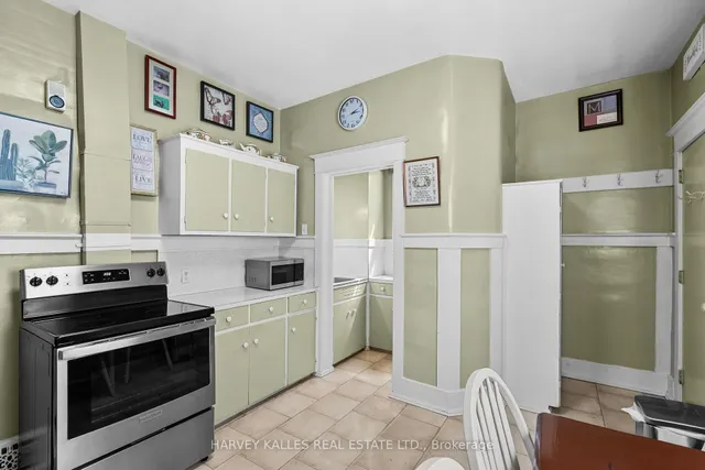 Additional image 14 of 22 Seymour Ave