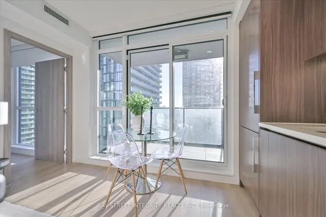 Additional image 11 of 38 Widmer St Unit 3507