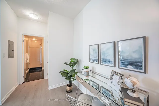 Additional image 31 of 300 Bloor St Unit 2004