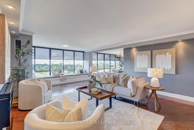 Additional image 4 of 65 Skymark Dr Unit 707