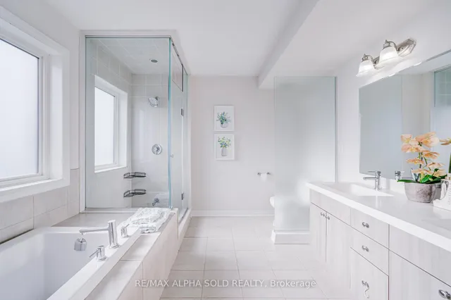 Additional image 38 of 45 Thomas Mulholland Dr Unit 3