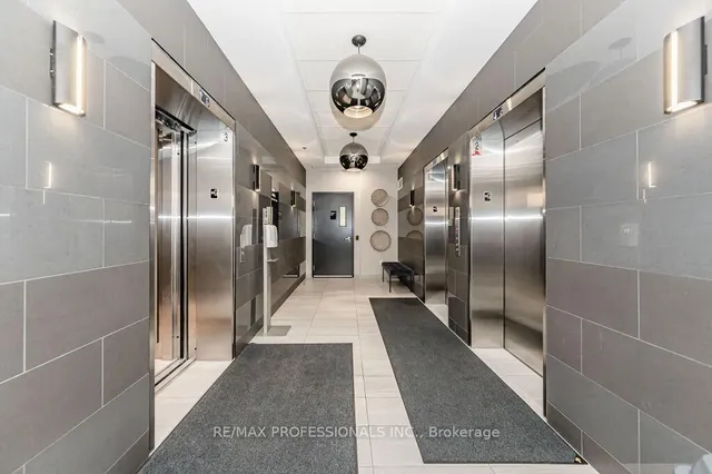 Additional image 14 of 60 Charles St Unit 2504