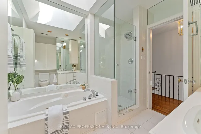 Additional image 37 of 28 Colwood Rd